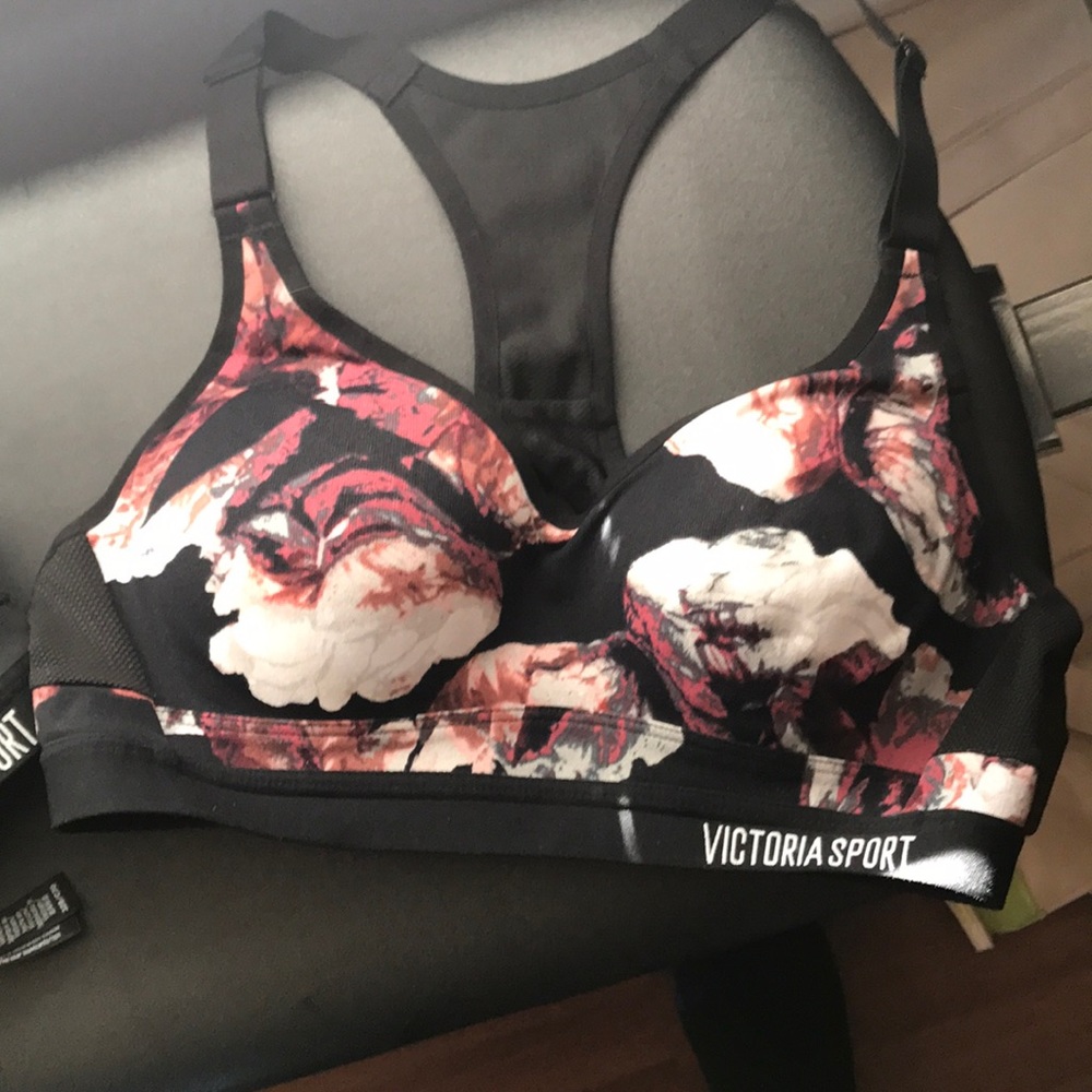 Victoria Secret Sports Bra